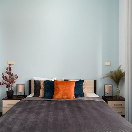 ורוצלב Prestige Apartment - Elegant & Quiet Stay 3 Rooms 90M2 - As Home Apartamenty Rynek 508 מראה חיצוני תמונה